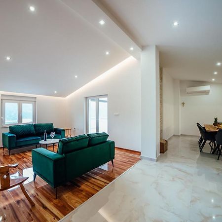Apartman Mlikota Zagvozd Екстериор снимка