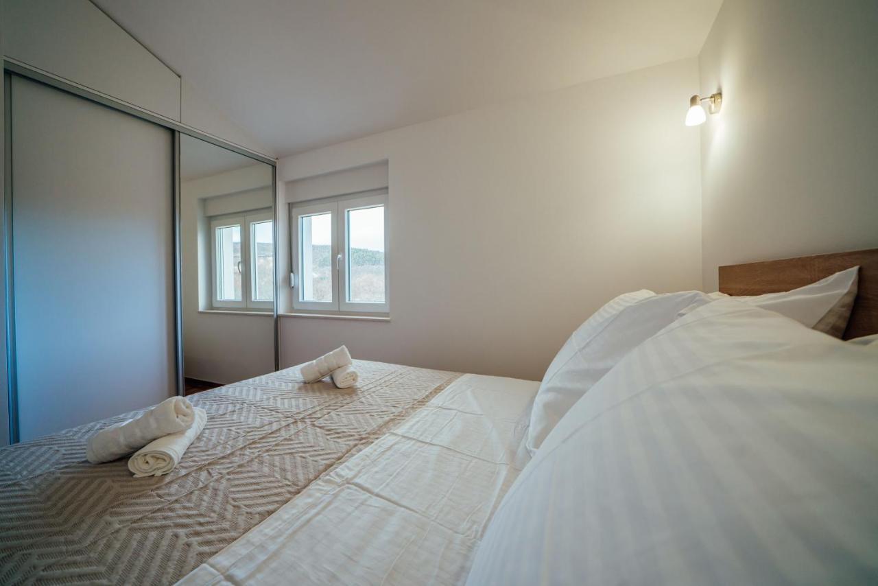Apartman Mlikota Zagvozd Екстериор снимка