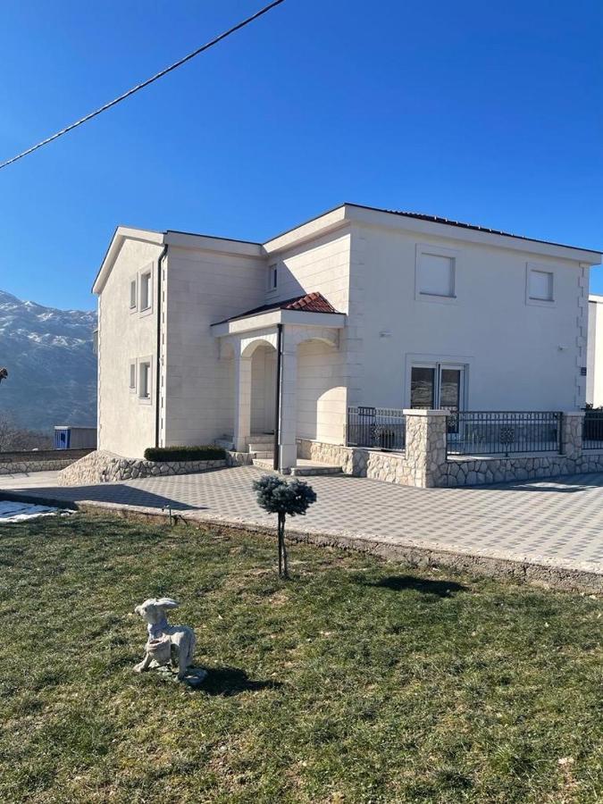 Apartman Mlikota Zagvozd Екстериор снимка